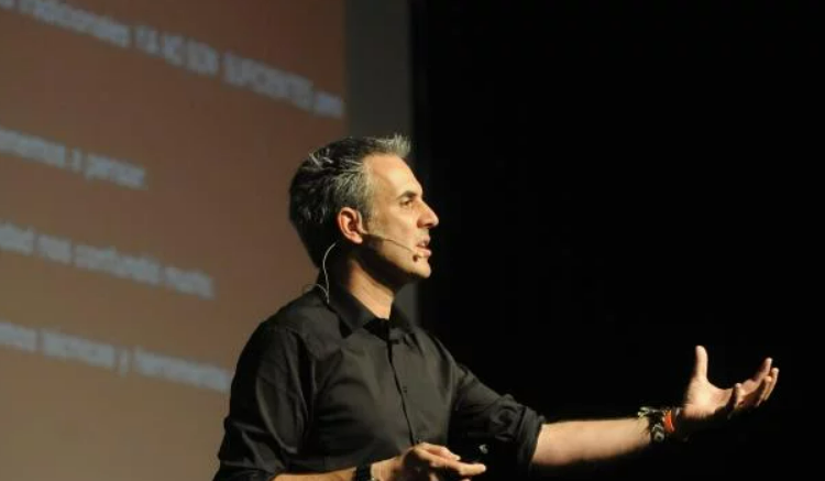 Neuroventas para Redes Sociales: Domina el Arte de Vender Online